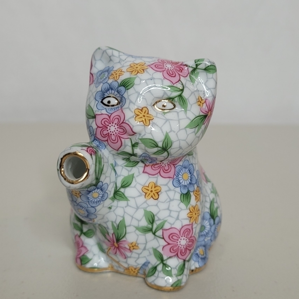 Two's Company Vintage Chintz Alexandra Porcelain Cat Creamer